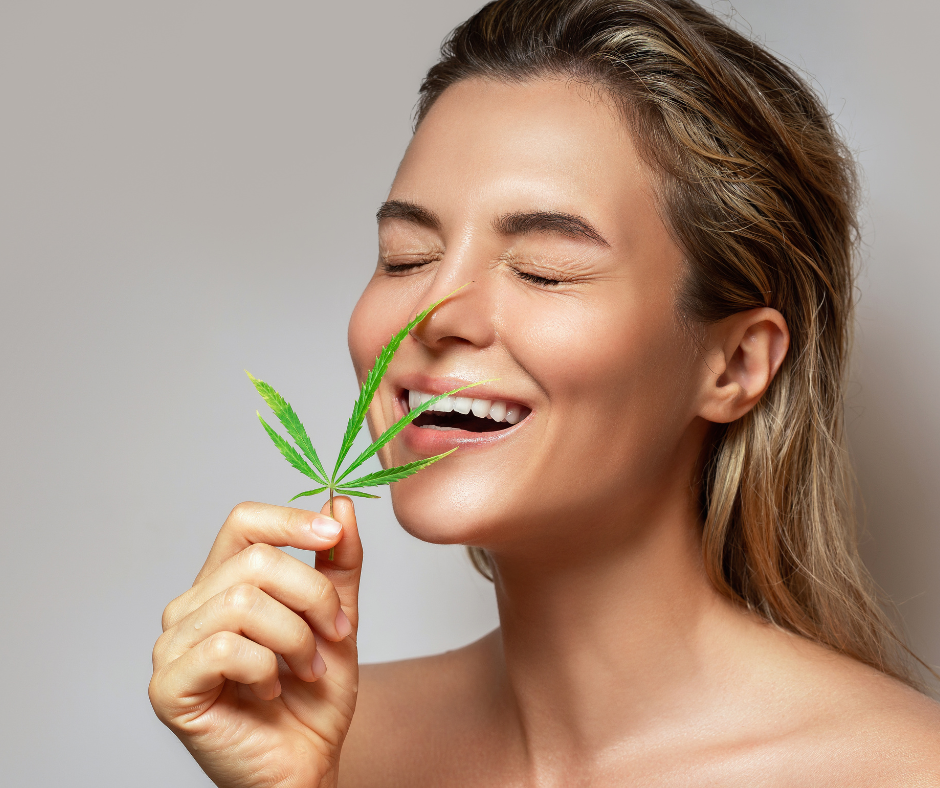 Hennep en CBD in cosmetica: Hoe cannabinoïden je huid ten goede komen